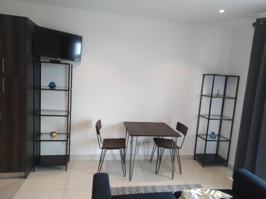 Embassy Gardens Luxury Suites Cpg Accra Eksteriør bilde